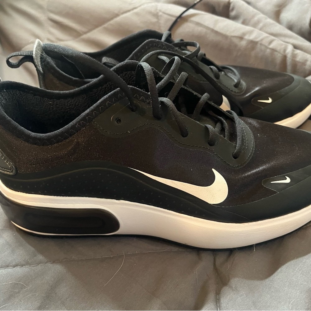 Nike Black and White Air Max Dia Shoes